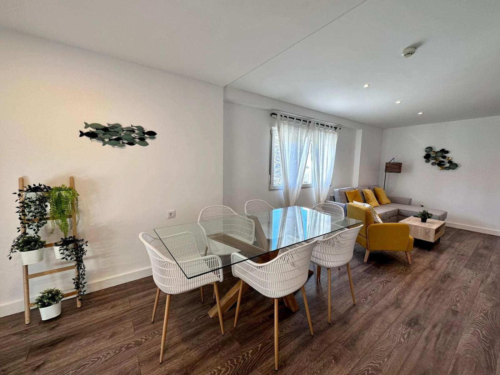 Apartamentos La Muralla Grupo Ac Gestion كاديز المظهر الخارجي الصورة
