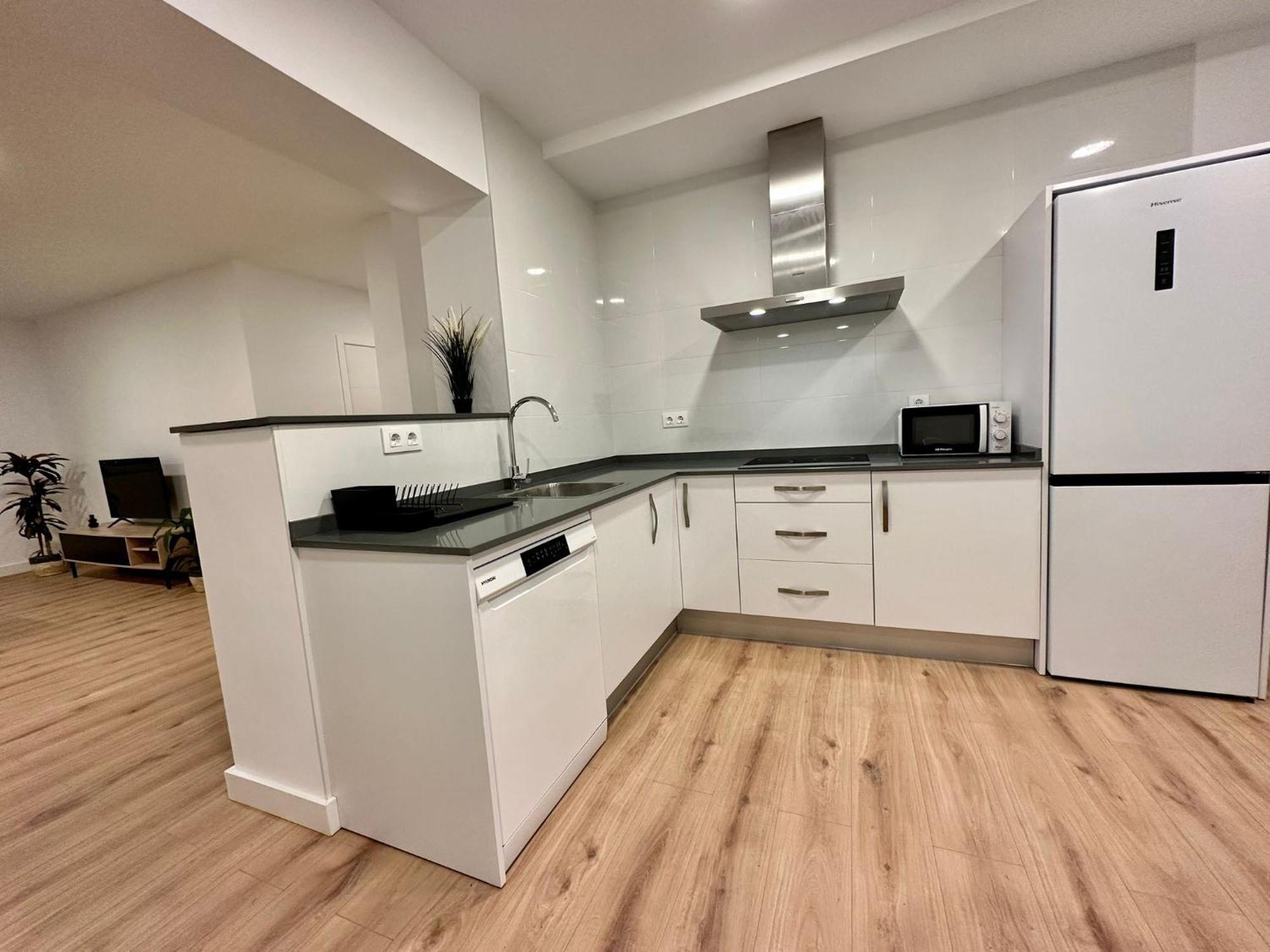 Apartamentos La Muralla Grupo Ac Gestion كاديز المظهر الخارجي الصورة
