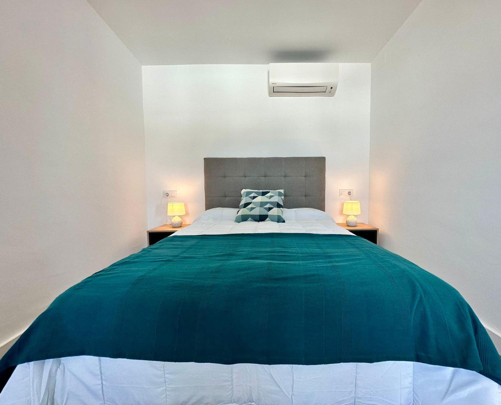Apartamentos La Muralla Grupo Ac Gestion كاديز المظهر الخارجي الصورة