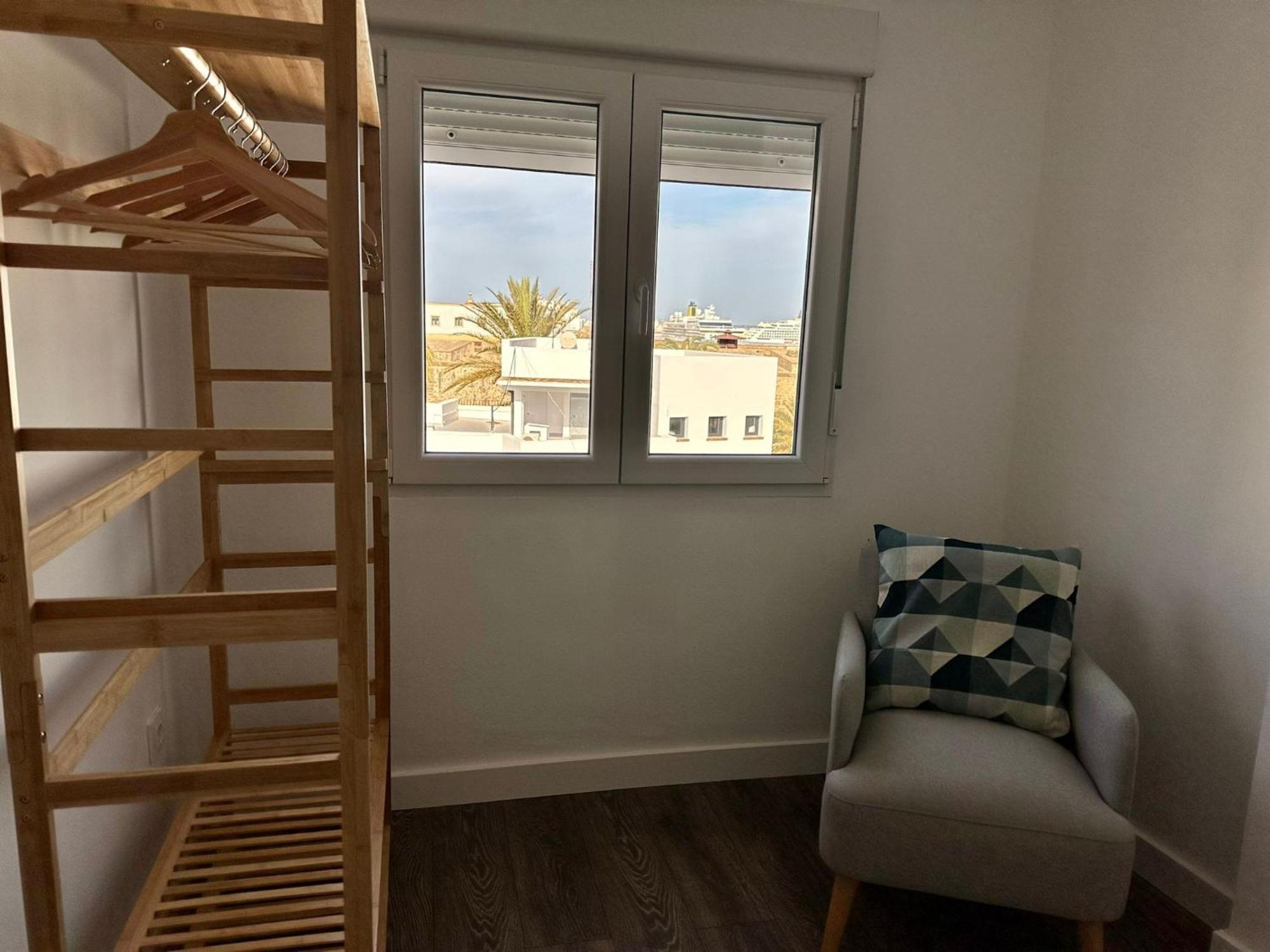 Apartamentos La Muralla Grupo Ac Gestion كاديز المظهر الخارجي الصورة