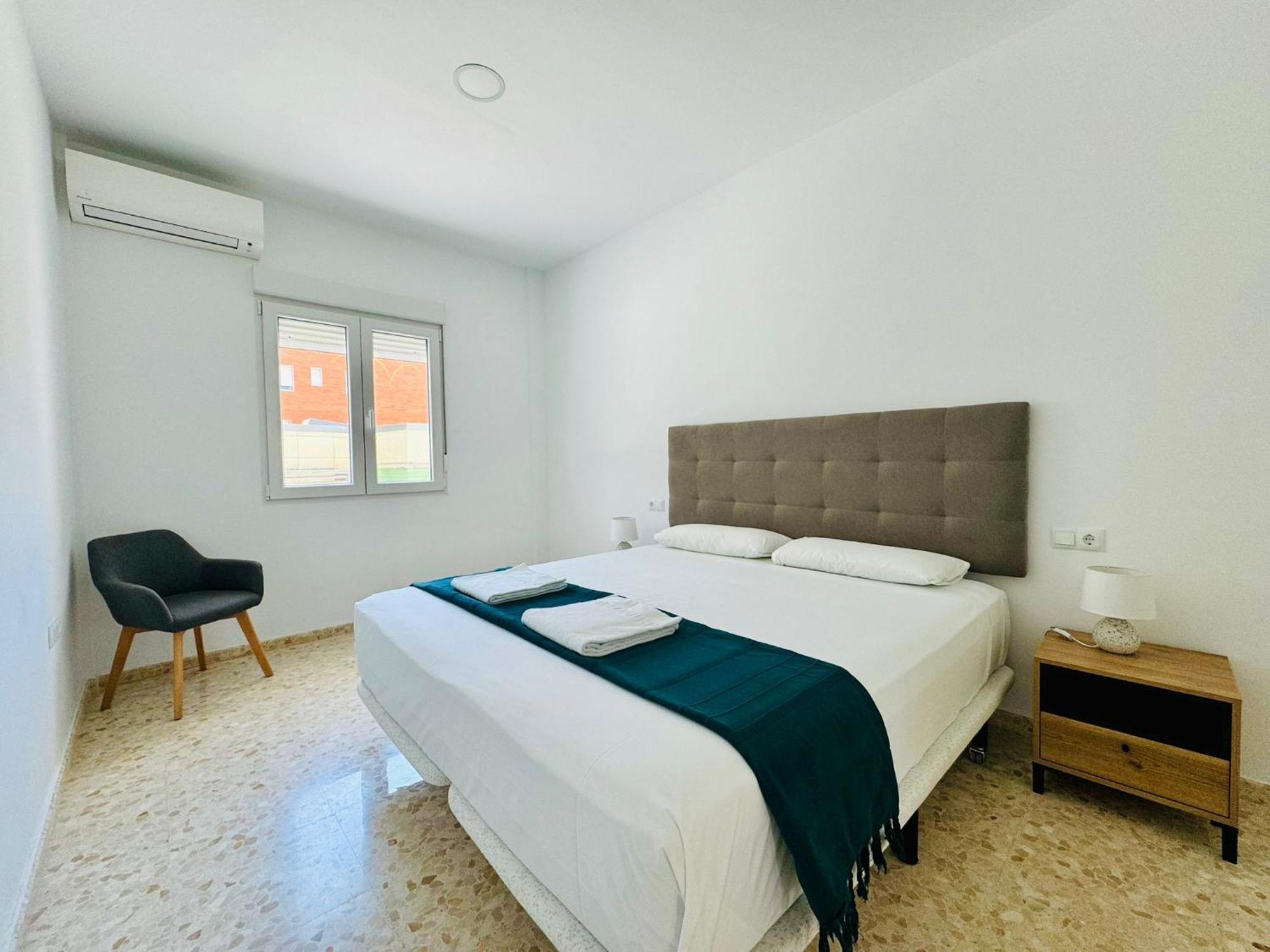 Apartamentos La Muralla Grupo Ac Gestion كاديز المظهر الخارجي الصورة